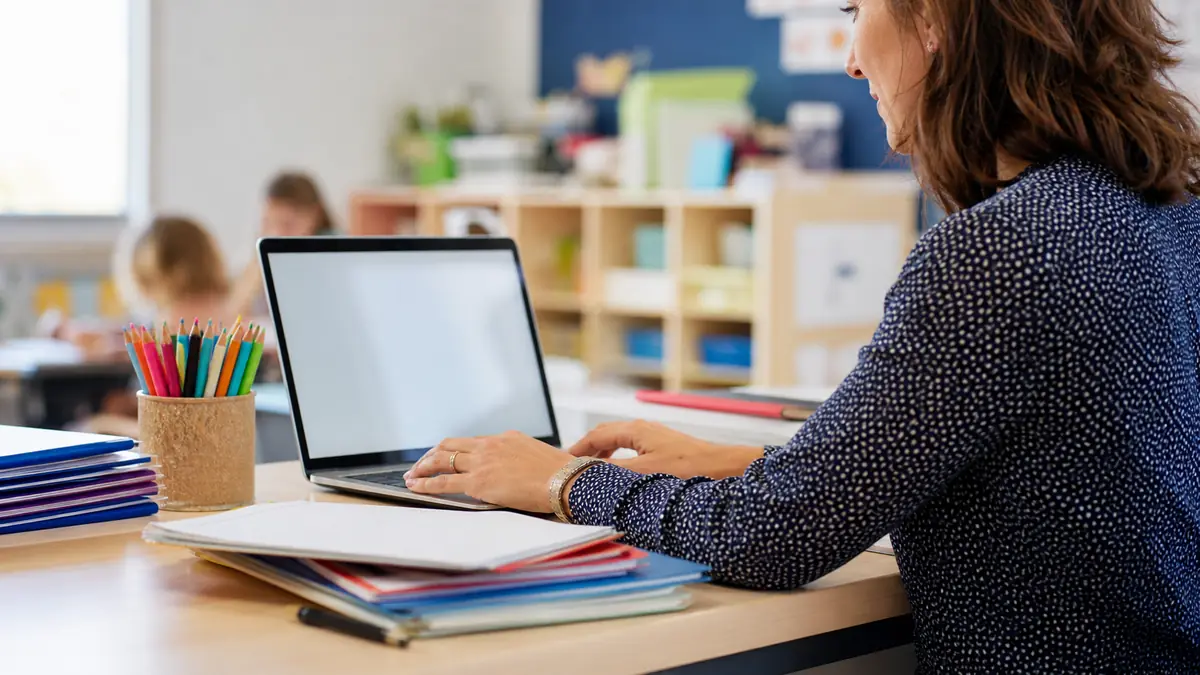 La transition numérique à l&rsquo;école primaire : découvrir l&rsquo;éducartable pour l&rsquo;enseignant