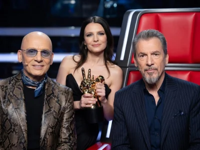Les coaches posent sur le plateau de the Voice Florent Pagny