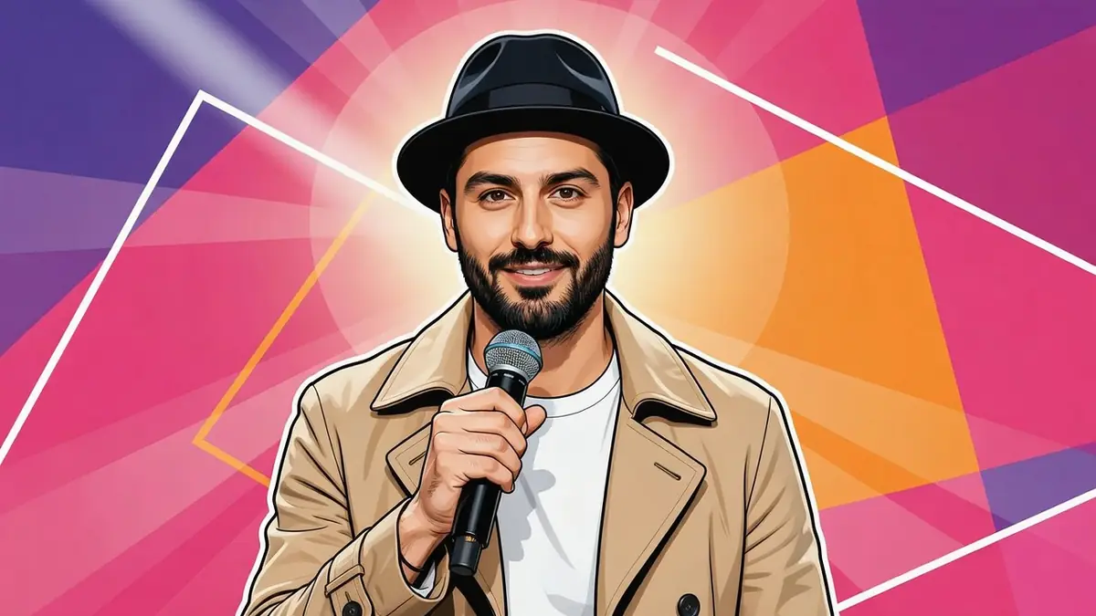 Adrien Galo sourit en tenant un microphone dans une illustration colorée
