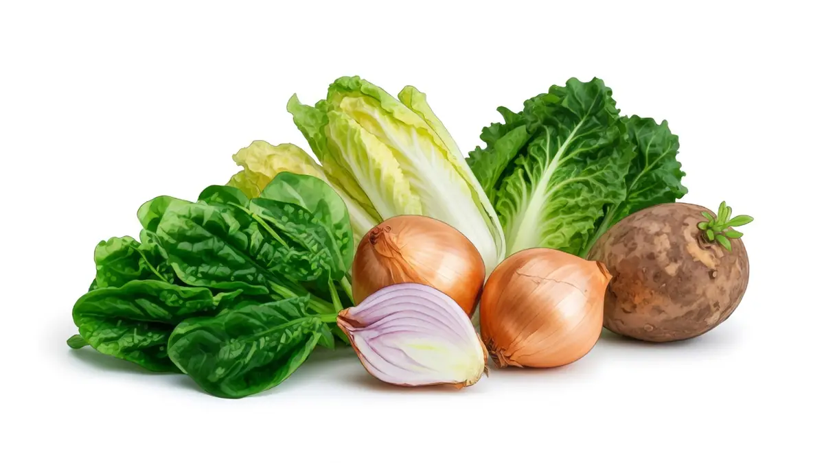 Des légumes verts, oignons et tubercule avec un légume en é sur fond blanc
