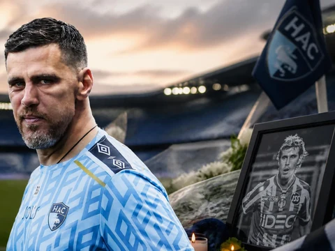 Un portrait rendant hommage au joueur de football pour éclaircir la Bryan Bergougnoux cause décès